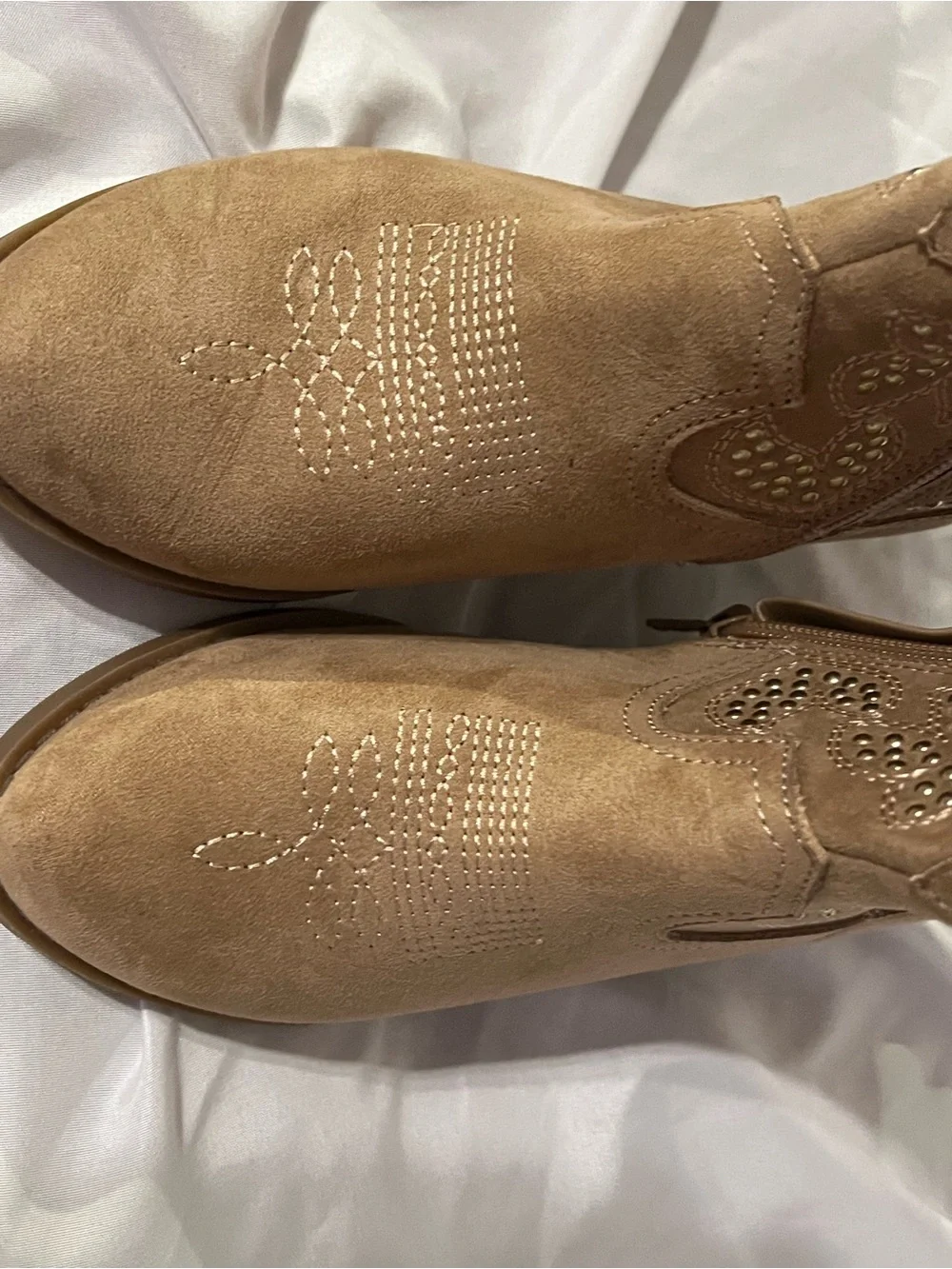 art class Tan Suede-Look Studded Kids Western Boots